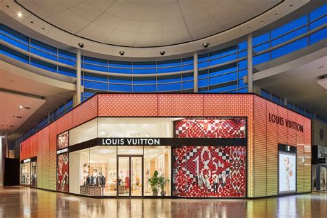 yorkdale mall louis vuitton